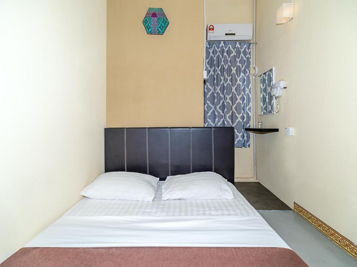 Spot On 90042 One Plaza Eco Hotel Keningau Екстер'єр фото
